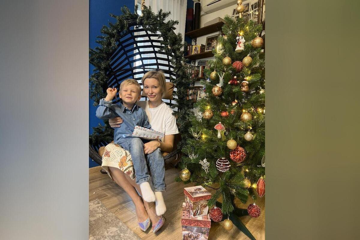 Актрисы Степанковская и Брюханова улетят в тёплые края: раскрыли детали нового года