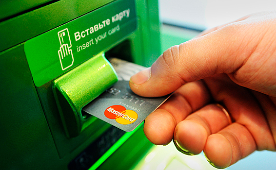 Как рост НДС повлияет на кешбэк и комиссии по картам