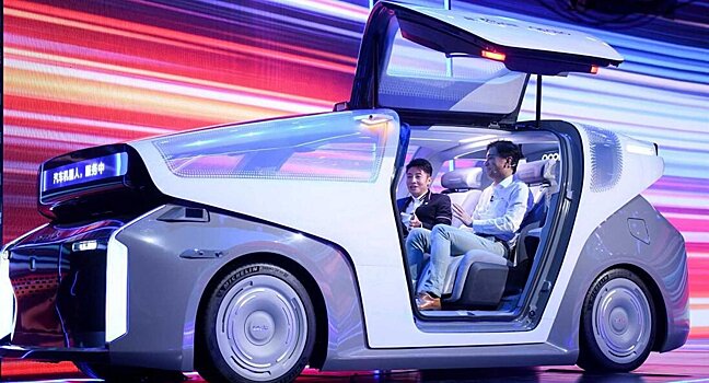 IT-гигант Китая Baidu представил прототип своего первого электромобиля