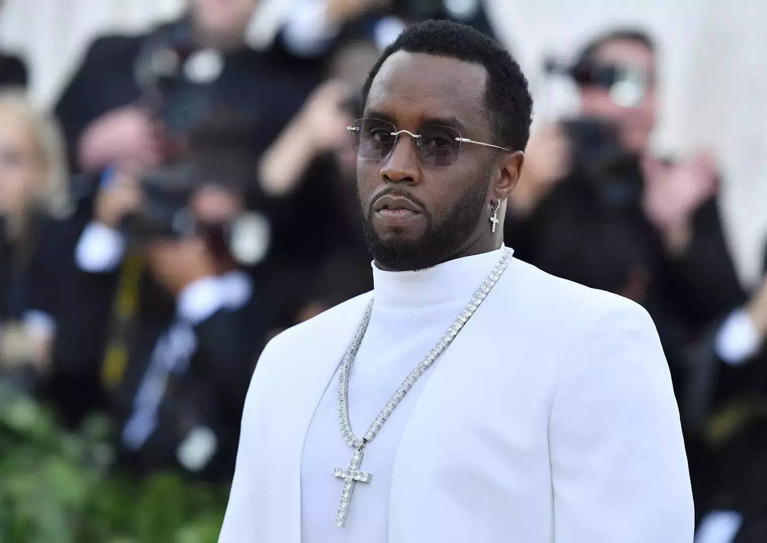 Пидиди репер что случилось скандал 2025 Cassie and Sean 'Diddy' Combs have called it quits. iHeartRadio