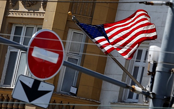 Госдеп анонсировал шаги ЕС и США по изоляции экономики РФ