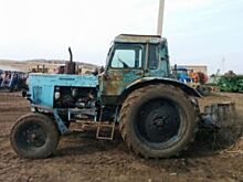 В Тоцком районе рабочему фермы оторвало руку во время ремонта трактора