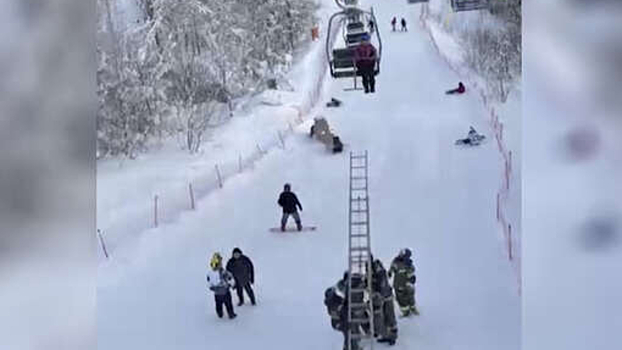 В Подмосковье эвакуировали всех застрявших на фуникулере спортпарка