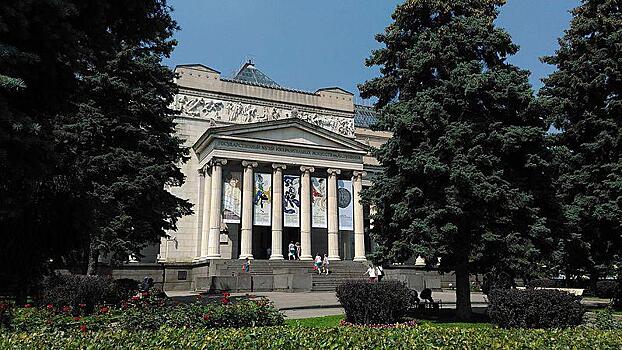 О Пушкинском музее рассказали посетителям библиотеки Южнопортового