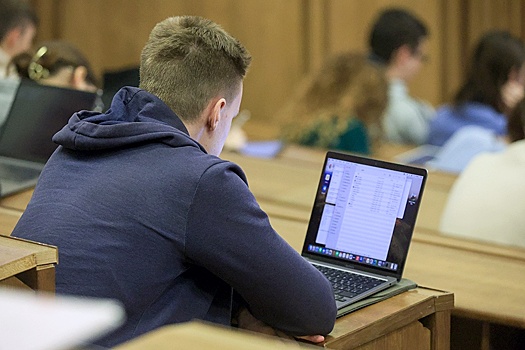 Госдума в марте рассмотрит проект о недопуске иноагентов в образование