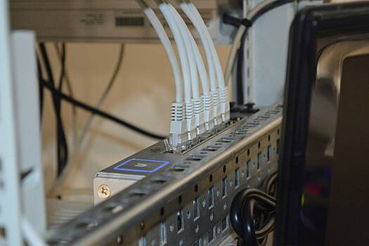 Эксперт высказался о влиянии перебитых кабелей в Красном море на интернет