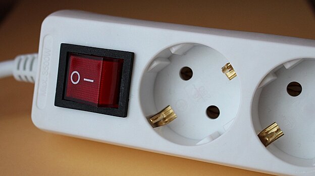 Специалист Юрасов посоветовал не использовать обогреватели с удлинителем