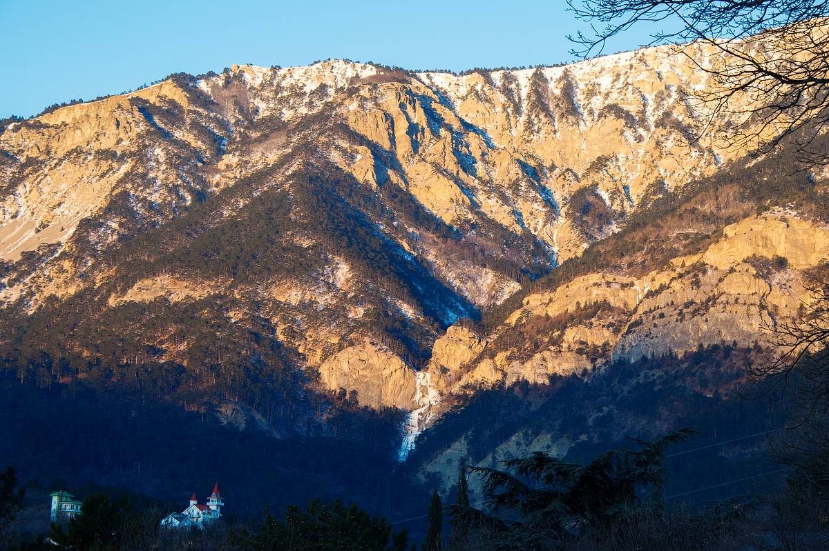 Россиянам рассказали об опасности сильных землетрясений в Крыму