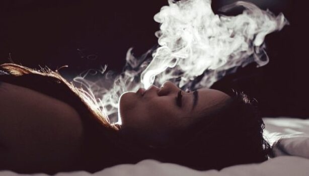 Как курят японцы: Страна восходящего солнца — рай для никотинозависимых?