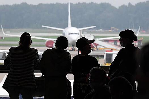 Сотни туристов застряли в Калининграде и Шарм-эш-Шейхе из-за проблем с самолетом