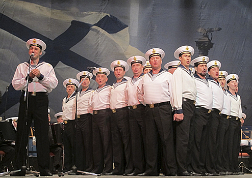 На российской объединённой военной базе Кант состоялся концерт Ансамбля песни и пляски Черноморского флота