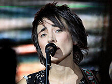 Брайан Мэй и Владимир Шахрин поздравили Земфиру