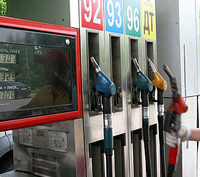 В ЗКО назвали необоснованной цену на бензин в 200 тенге