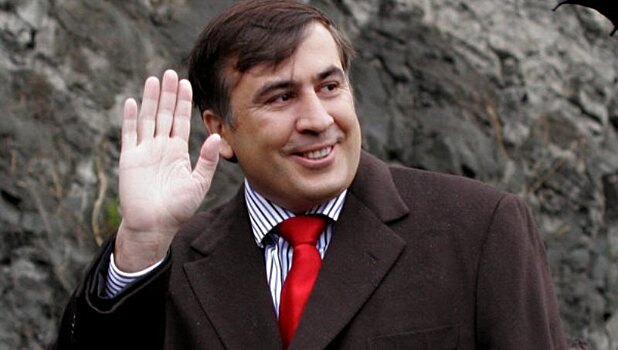 Саакашвили обвинили в поборах и рэкете