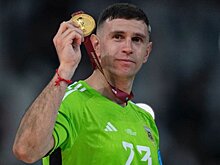 Эмилиано Мартинес за 20 тысяч фунтов купил бельгийскую овчарку для охраны медали за победу на ЧМ-2022