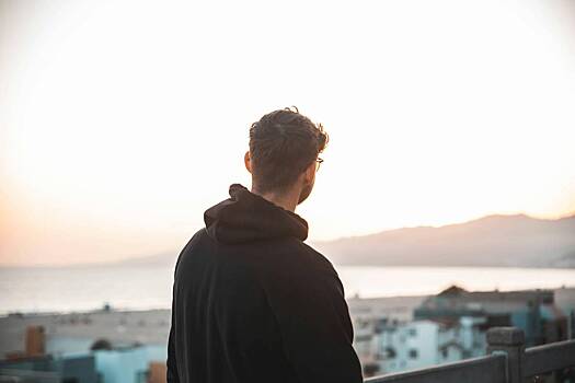 Блогерша раскрыла топ-5 любимых стран россиян для переезда