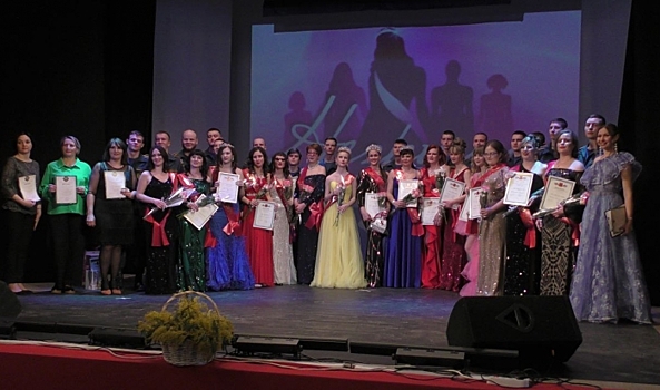 В Волгограде прошел конкурс красоты среди слабовидящих женщин