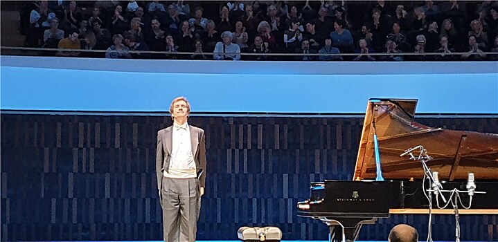 Николай Луганский выступил с концертом в "Зарядье"