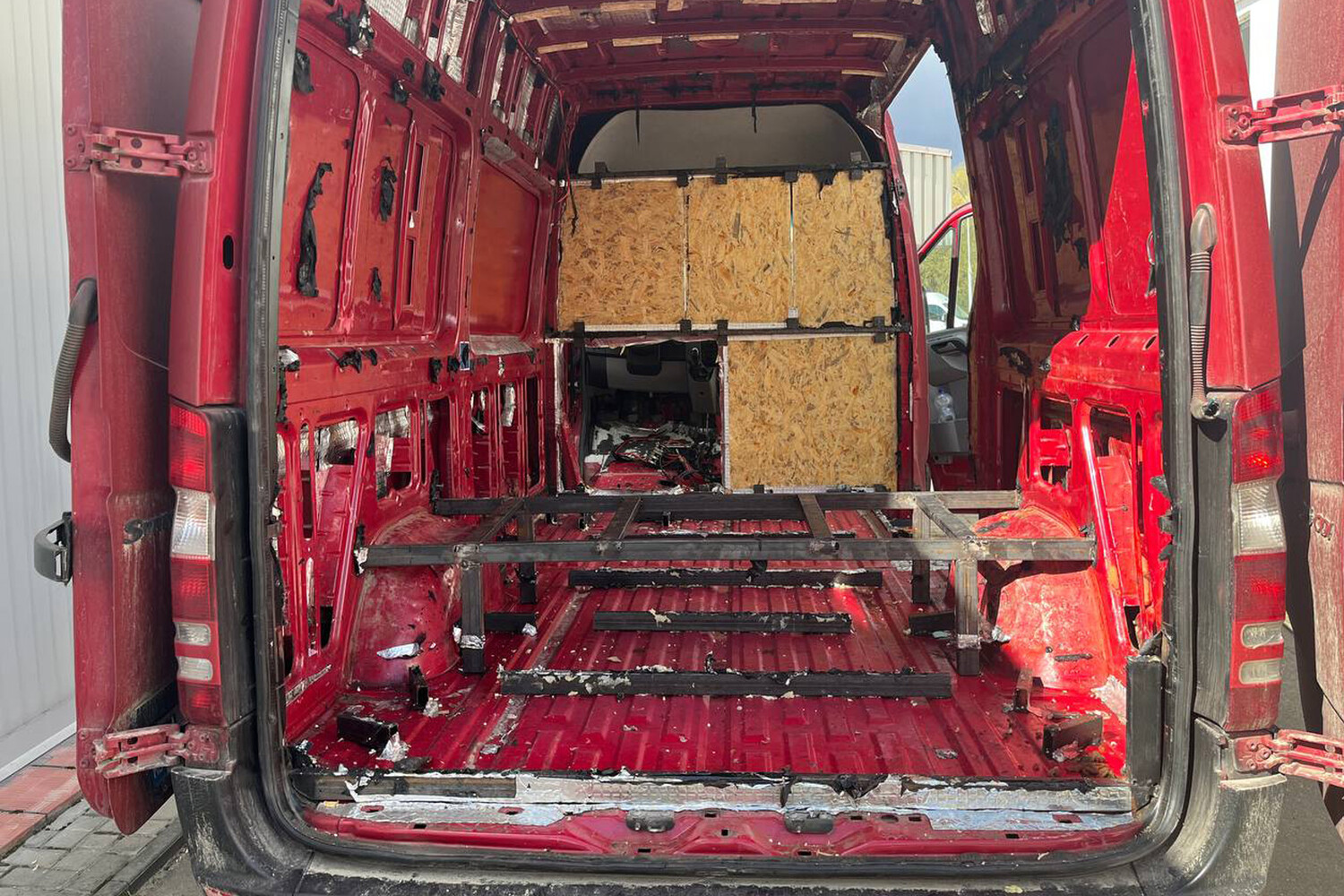 Задержанный со взрывчаткой в Белоруссии водитель заявил, что не знал о грузе