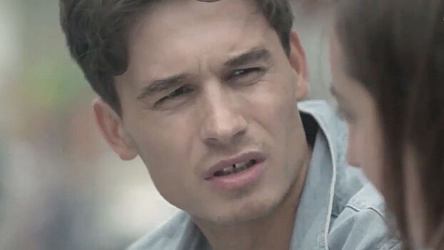 Звезда сериала «Молодежка» Николай Цонку привез гуманитарную помощь защитникам Донбасса