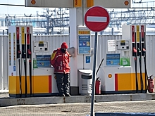Shell приостановит работу своих заправок в России