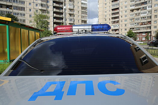 В Петербурге водитель Priora устроил гонки с преследованием