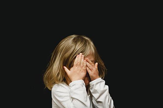 Психолог рассказал, какие фразы родителей вредят психике ребенка