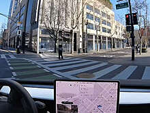 Tesla уволила сотрудника, показавшего недостатки автопилота