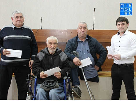 Благотворительность: первая группа инвалидов-ампутантов будет проходить реабилитацию в Москве