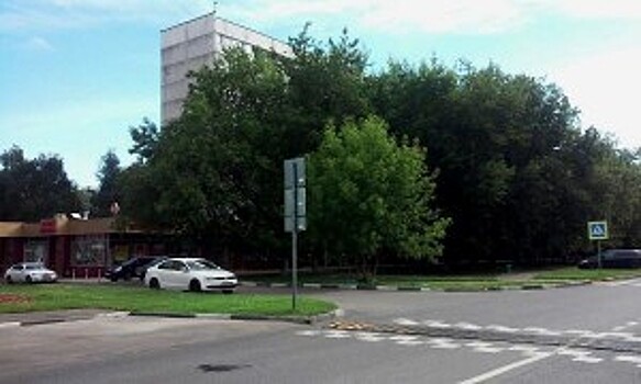 Ремонт искусственной неровности провели на Шипиловской улице