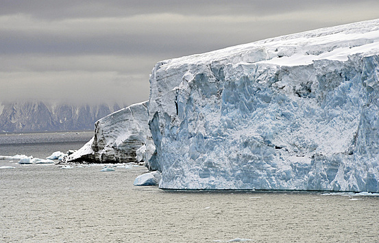 Таяние льдов в Арктике растет рекордными темпами