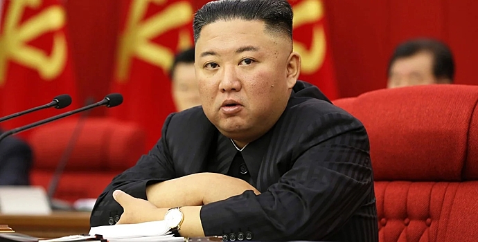 Ким расправил плечи: КНДР копит на новую ядерную бомбу