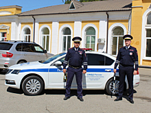 В Краснодарском крае госавтоинспекторы экстренно доставили в больницу девочку с травмой головы после падении с качели