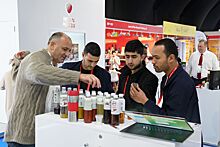 Продукцию 18 пищевых брендов Москвы представили на выставке на Ближнем Востоке