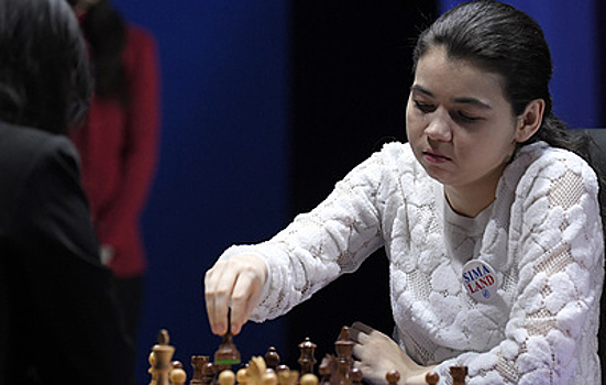 Россиянин Евгений Наер проиграл в седьмом туре шахматного турнира Grand Swiss