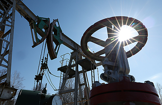 МЭА: экспорт российской нефти вырос до самого высокого уровня за три года