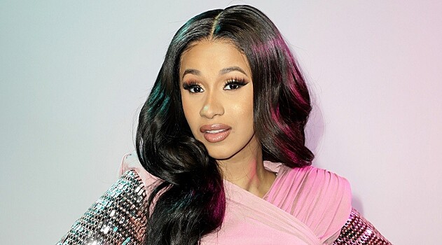 Cardi B будет сотрудничать с Reebok