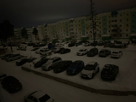 В Ноябрьске жители остались без электричества из-за ночного пожара