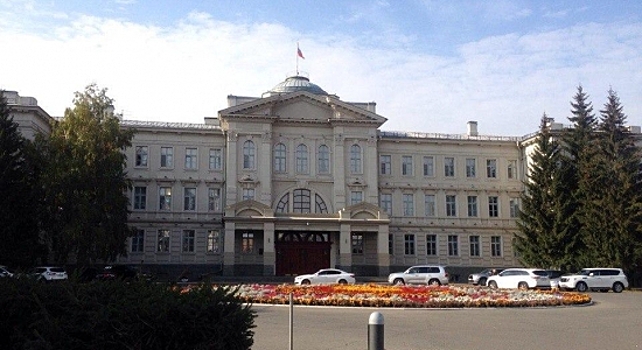 Омская область впервые за 12 лет приняла бюджет с профицитом