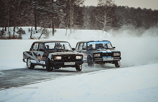 Уральским дрифтерам выставили крупный счет за ледовый автодром, которым запрещали пользоваться