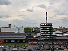 Промышленность Петербурга выросла за счет пластмассы и авто