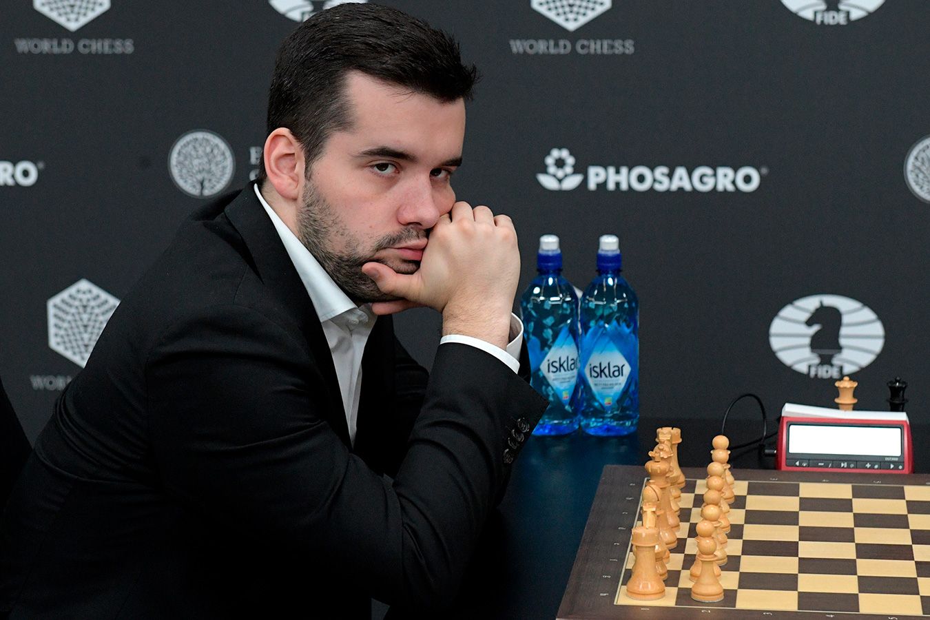 Ян Непомнящий сыграл вничью с Цзюй Вэньцзюнь во 2-м туре Tata Steel Chess