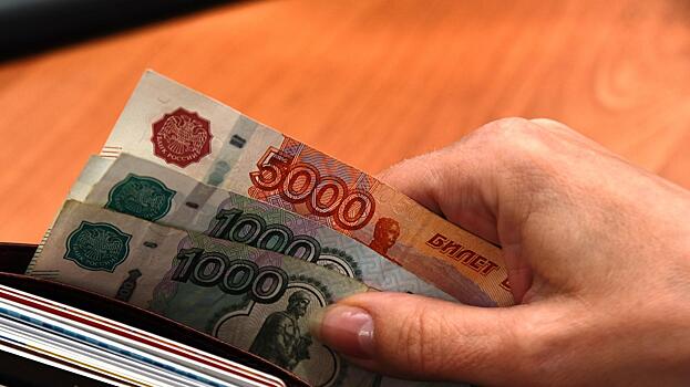 Более чем полтриллиона рублей взяли россияне в долг в феврале