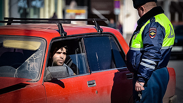 Названы страны, откуда в Москву приезжает больше всего нарушителей ПДД