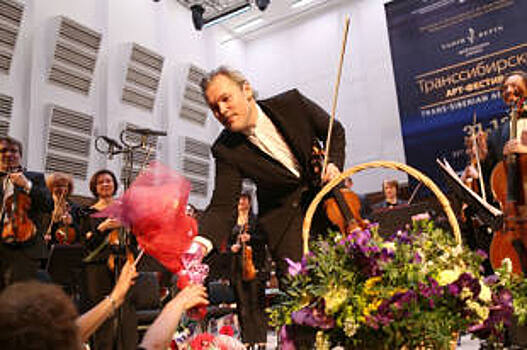 В Новосибирске в честь 60-летия консерватории устроили гала-концерт