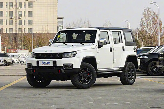 BAIC обновила внедорожник BJ40, который выпускают в России