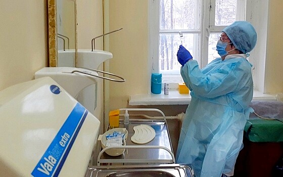 В Рязани прививку от коронавируса получил 87-летний пациент