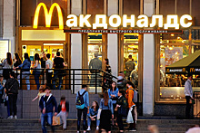 Россиянину предложили бесплатный обед за сломанную в «Макдональдсе» ногу
