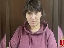 Допрос матери найденной в диване новорожденной попал на видео