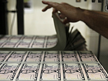 США запрещают экспорт, продажу, поставку долларовых банкнот в Россию